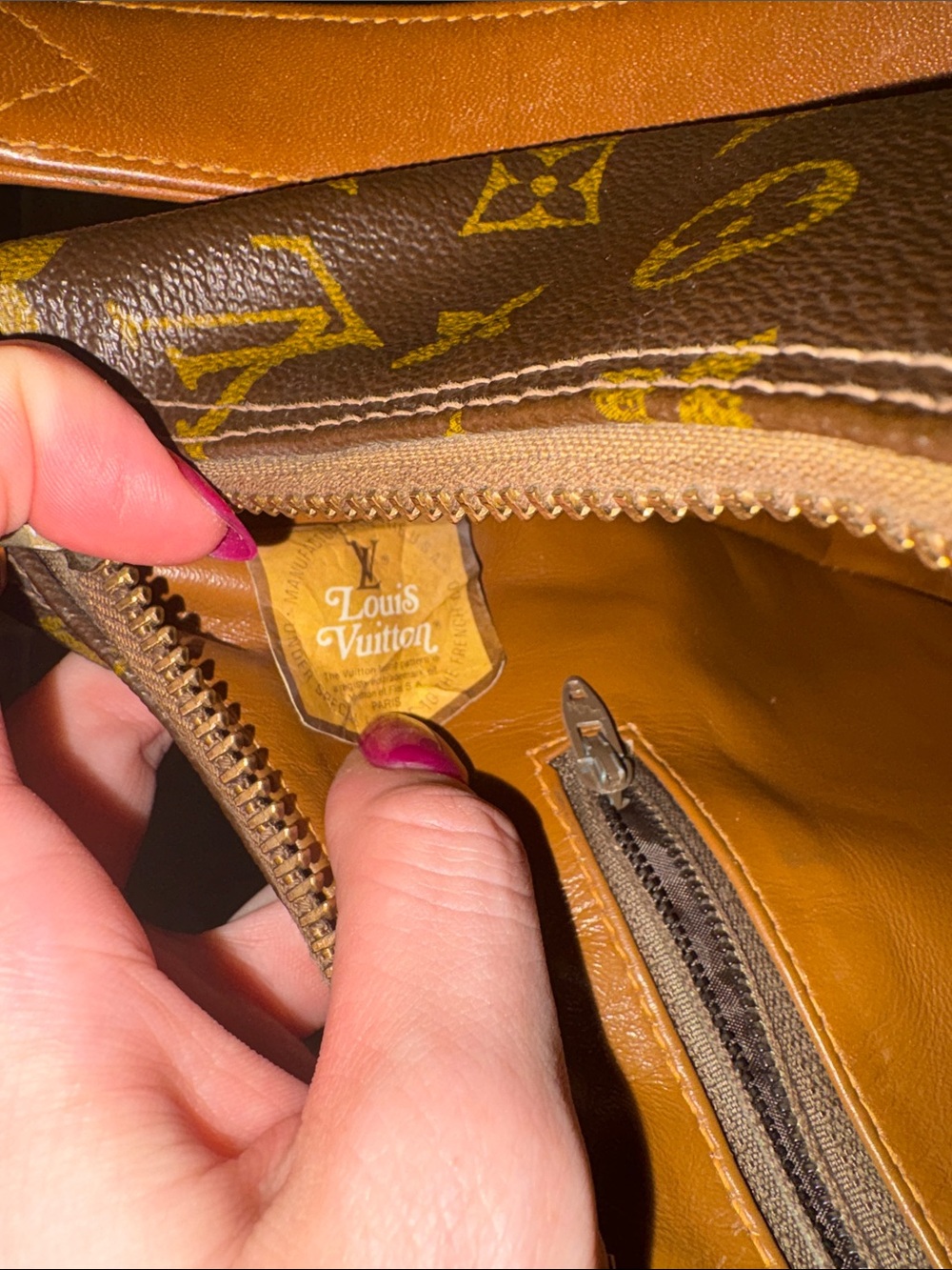 Louis Vuitton Monogram Canvas Shoulder Bag in Brown and Tan - Picture 7 of 7